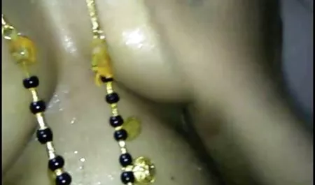 OMA எம்ஐடி ஆபாச வலி மற்றும் இறுக்கமான காற்சட்டை அலஸை
